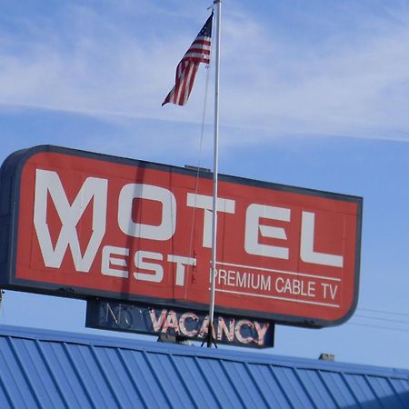 Motel West Bend Εξωτερικό φωτογραφία