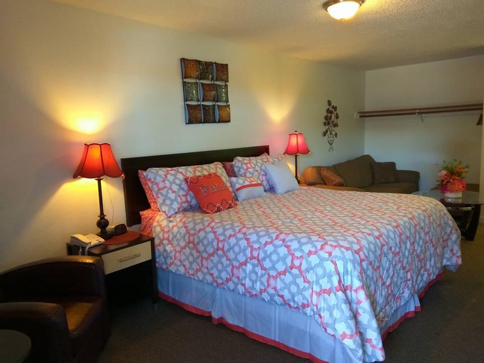 Motel West Bend Εξωτερικό φωτογραφία