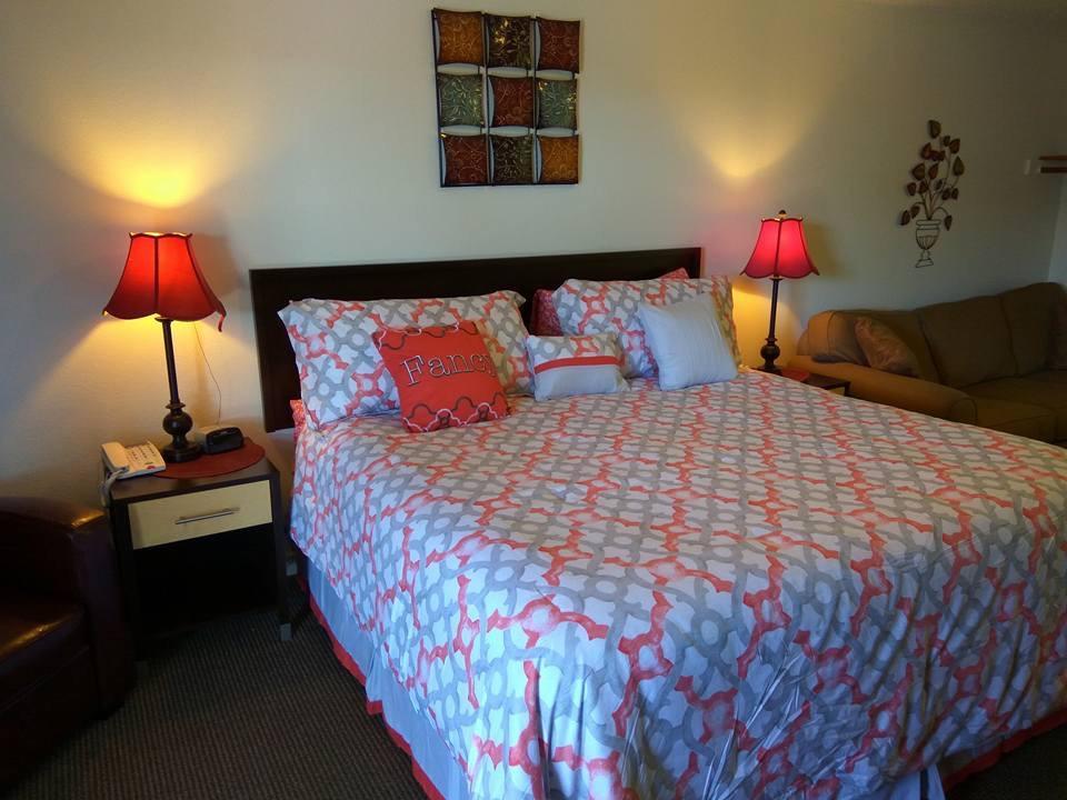 Motel West Bend Εξωτερικό φωτογραφία